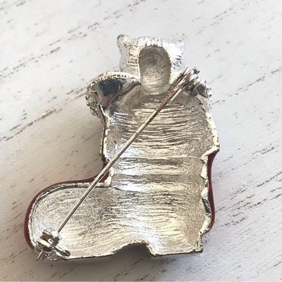 Vintage Cat In Stocking Christmas Holiday Brooch With Clear Rhinestones - Picture 11 of 12